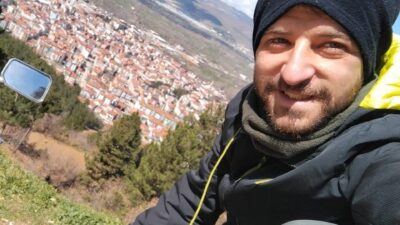 Simav-Gediz karayolunda geçirdiği kaza sonucu yoğun bakımda tedavi edilen 21