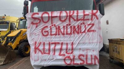 Bilecik'in Gölpazarı ilçesinde Dünya Şoförler Günü kutlandı. Etkinlikte, jandarma ve