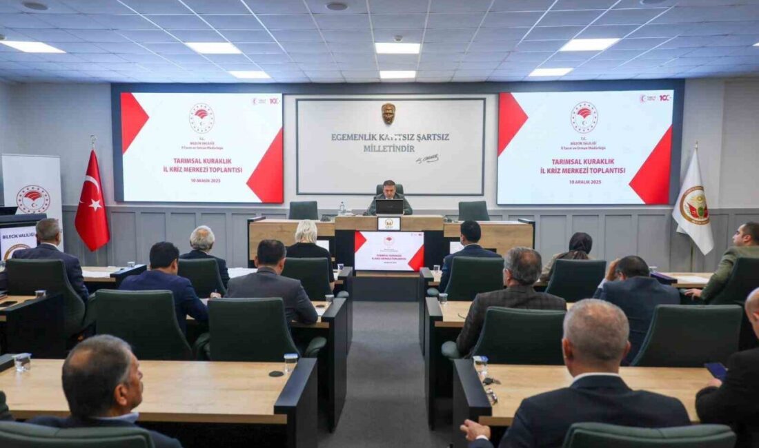 Bilecik’te Kuraklık Kriz Merkezi ve Hayvanları Koruma Kurulu Toplantıları Gerçekleşti Bilecik Valisi Faik Oktay Sözer başkanlığında, Tarımsal Kuraklık İl Kriz