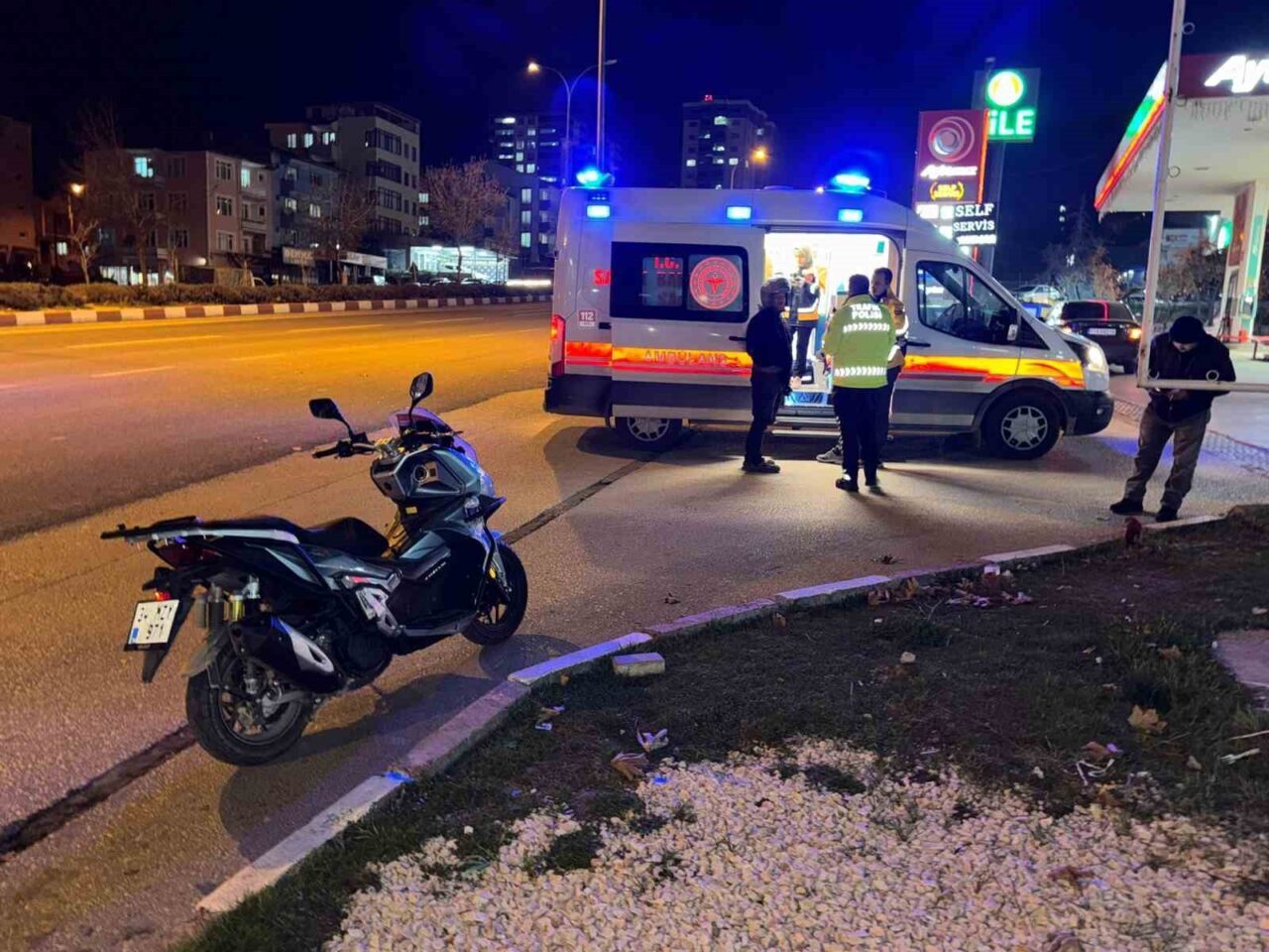 Bilecik’te motorlu bisiklet ile otomobilin çarpışması sonucu Y.A. yaralandı. Hürriyet