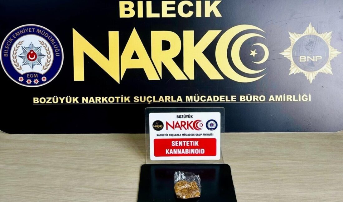 Bilecik'in Pazaryeri ilçesinde düzenlenen narkotik operasyonunda, şüpheli iki kişi yakalanarak