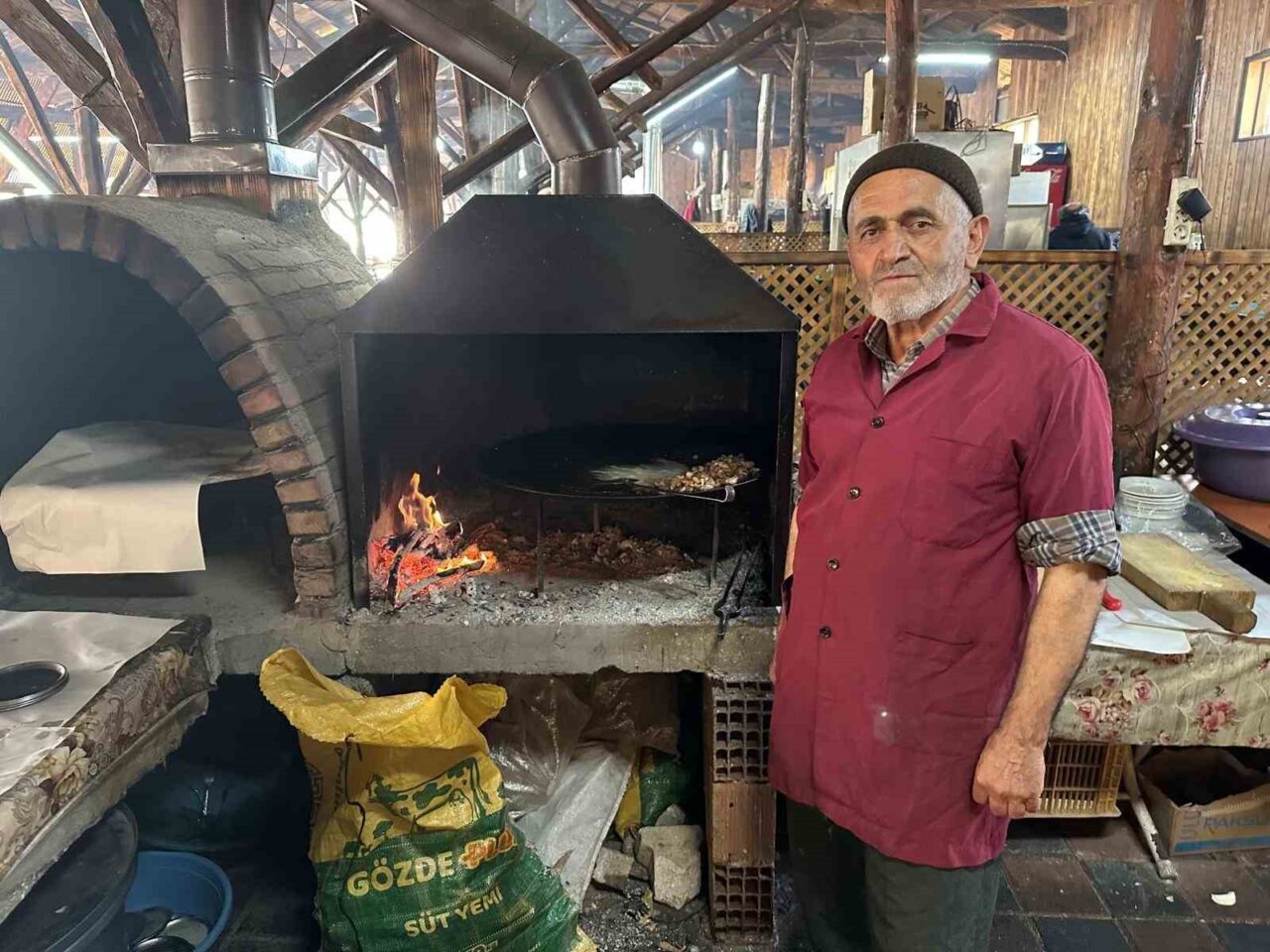 Bursa'nın Büyükorhan ilçesindeki tarihi Tahıl Hanı, ilk defa cağ döner