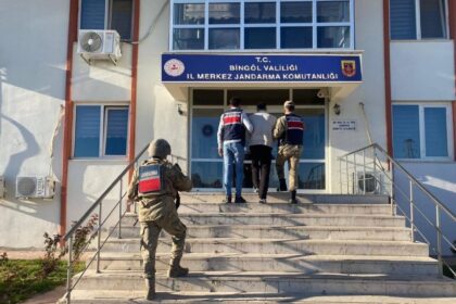 Bingöl’de Jandarma, Hapis Cezası Olan 4 Şüpheliyi Ele Geçirdi