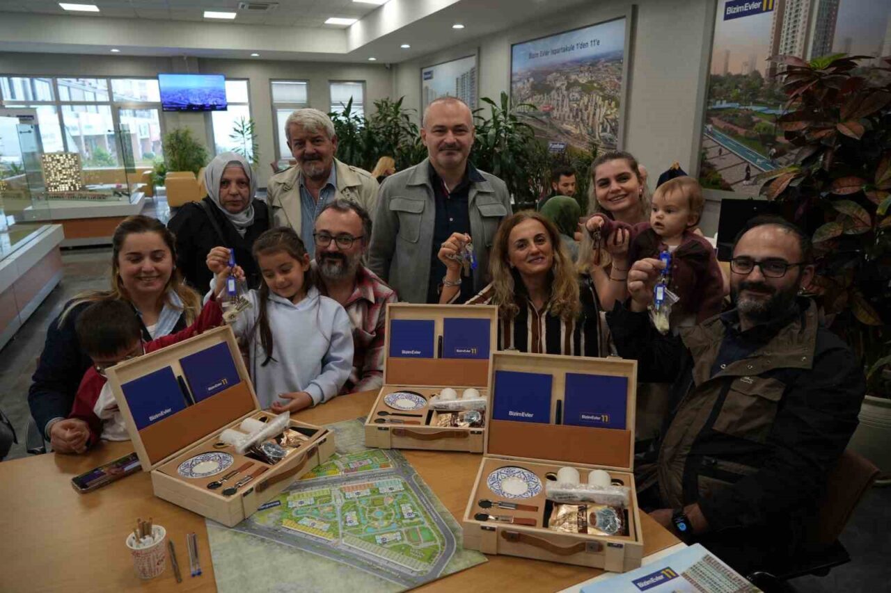 İhlas Holding İnşaat Grubu, İstanbul Ispartakule'de aile konseptli Bizim Evler