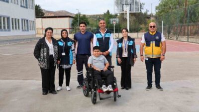 Bodrum Belediyesi'nin Sosyal Hizmetler Bürosu, ihtiyaç sahibi engelli bireylere akülü