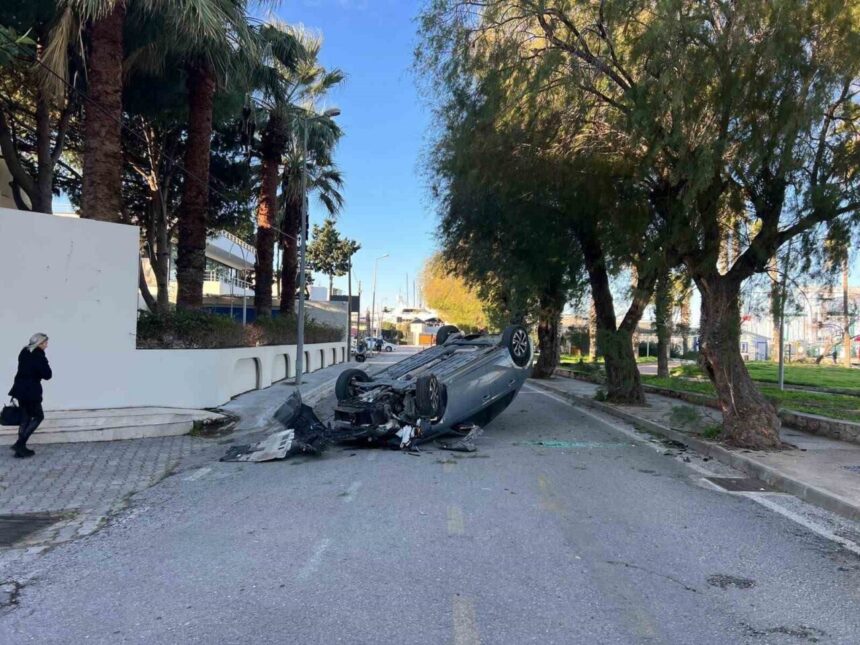 Yalıkavak’ta meydana gelen trafik kazasında otomobil takla attı, sürücü yara almadı.