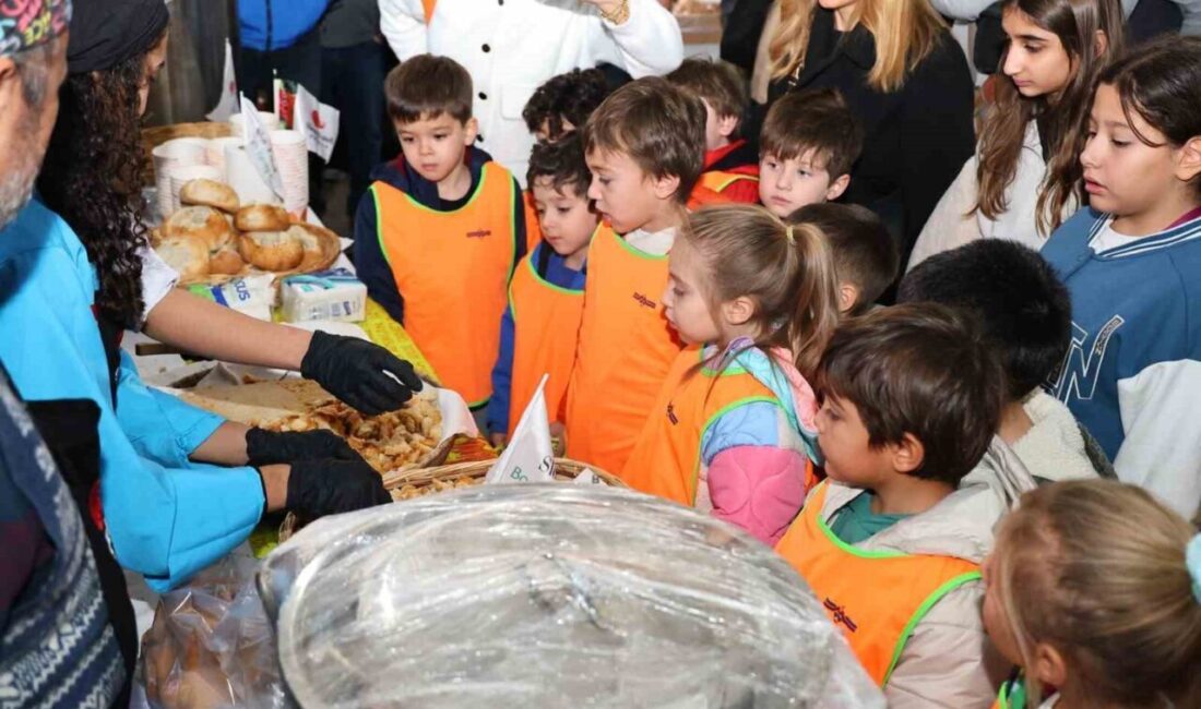 Bodrum Merkez Pazaryeri'nde düzenlenen 12. Toprak Ana Günü ve Yerli