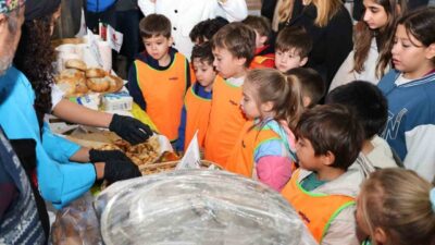 Bodrum Merkez Pazaryeri'nde düzenlenen 12. Toprak Ana Günü ve Yerli