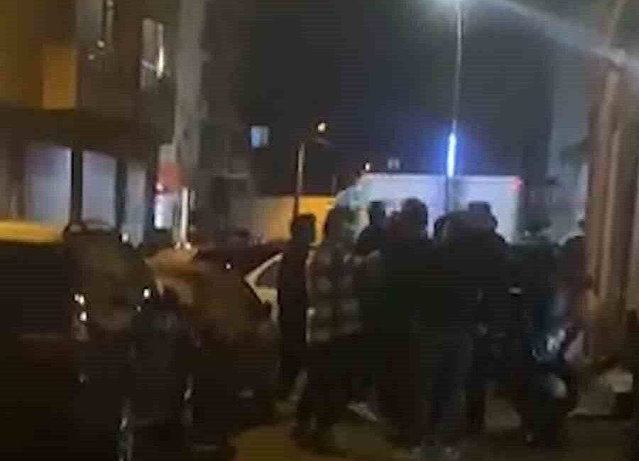 Bolu’nun Bahçelievler Mahallesi'nde akşam saatlerinde iki grup arasında çıkan tartışma