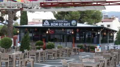 Bozdoğan Belediyesi, Atatürk Parkı'nda kadınlara özel "Bizim Gız Kafe"yi hizmete