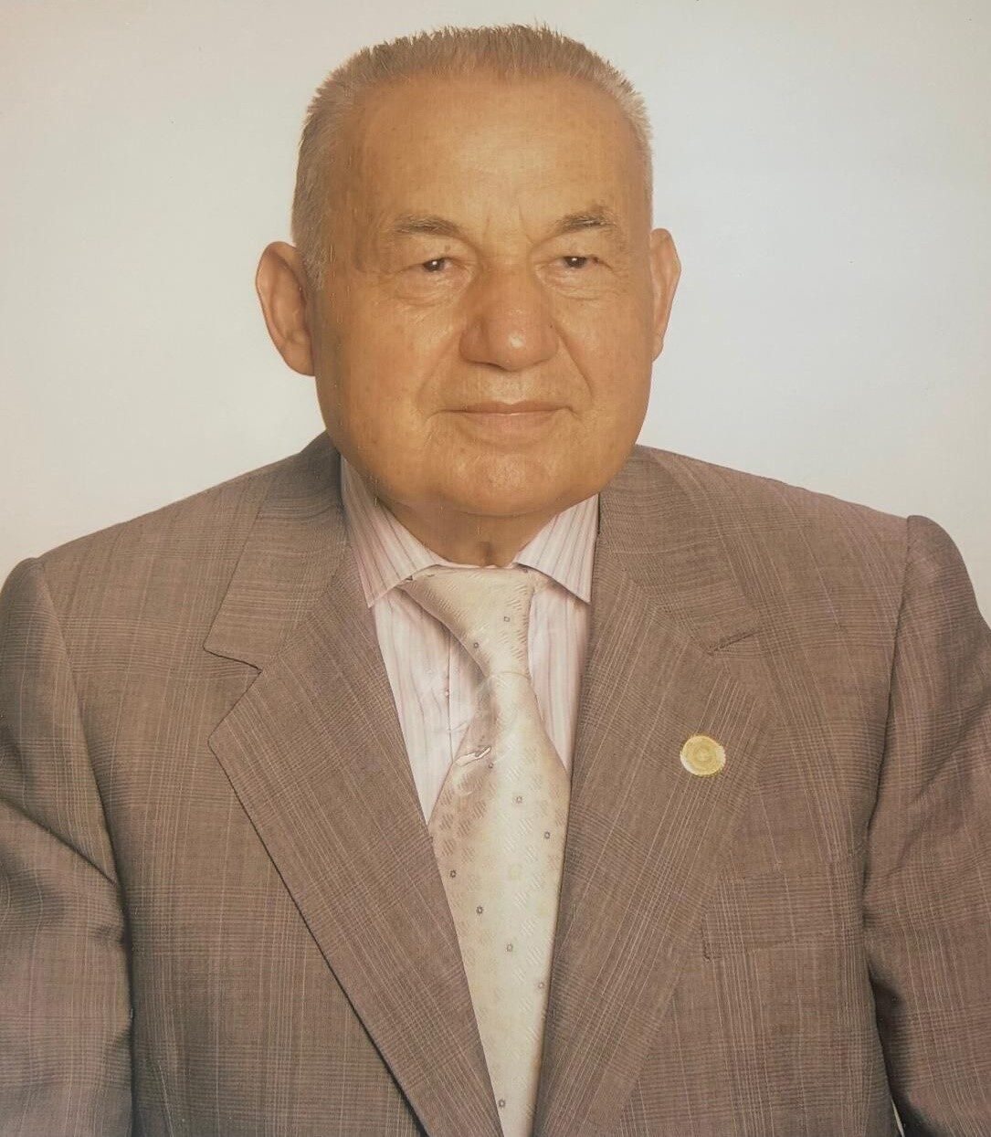 Bozdoğan'da eğitim ve sağlık alanında birçok katkı sunan hayırsever iş