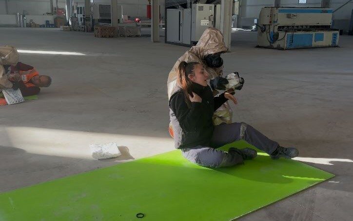 Burdur'un Bucak ilçesindeki organize sanayi bölgesinde, AFAD'ın düzenlediği yangın ve