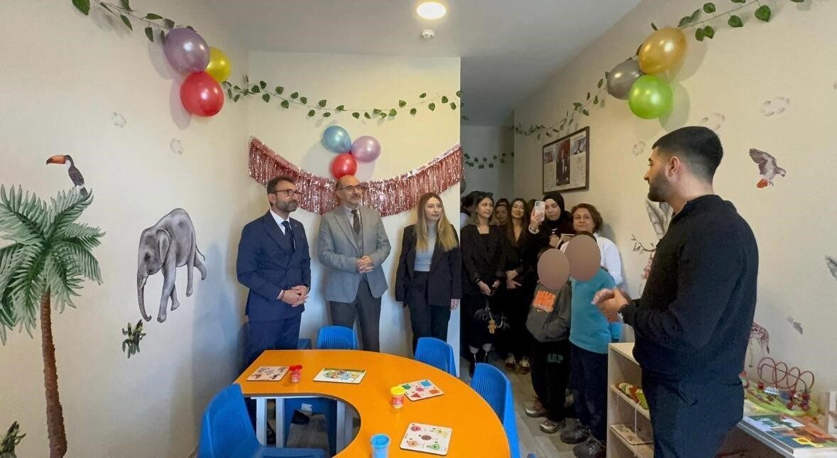 Balıkesir Üniversitesi Burhaniye Uygulamalı Bilimler Fakültesi öğrencileri, özel çocuklar için