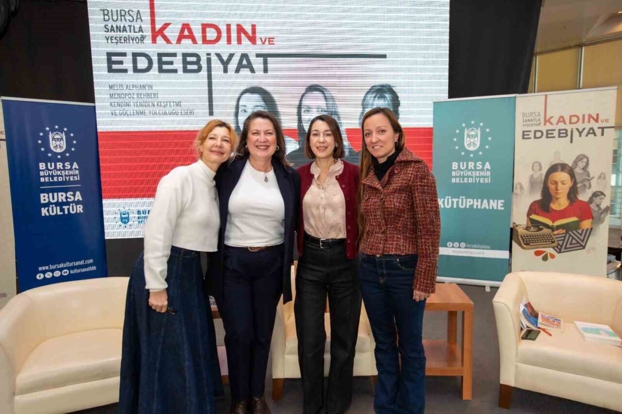 Bursa’da Kadın ve Edebiyat Söyleşileri: Melis Alphan, Menopoz Rehberi ile Kadınlık Deneyimini Aktardı Bursa Büyükşehir Belediyesi, "Kadın ve Edebiyat Söyleşileri" etkinliğinde Melis Alphan’ın