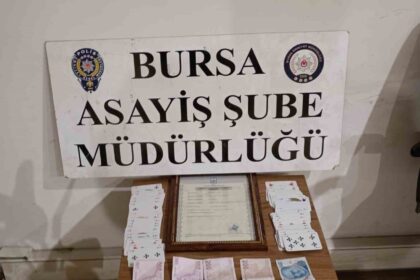 Bursa’da Kumar Oynayan İş Yerlerine Yılbaşı Öncesi Denetim: 3 İş Yeri ve 8 Kişiye Ceza Verildi