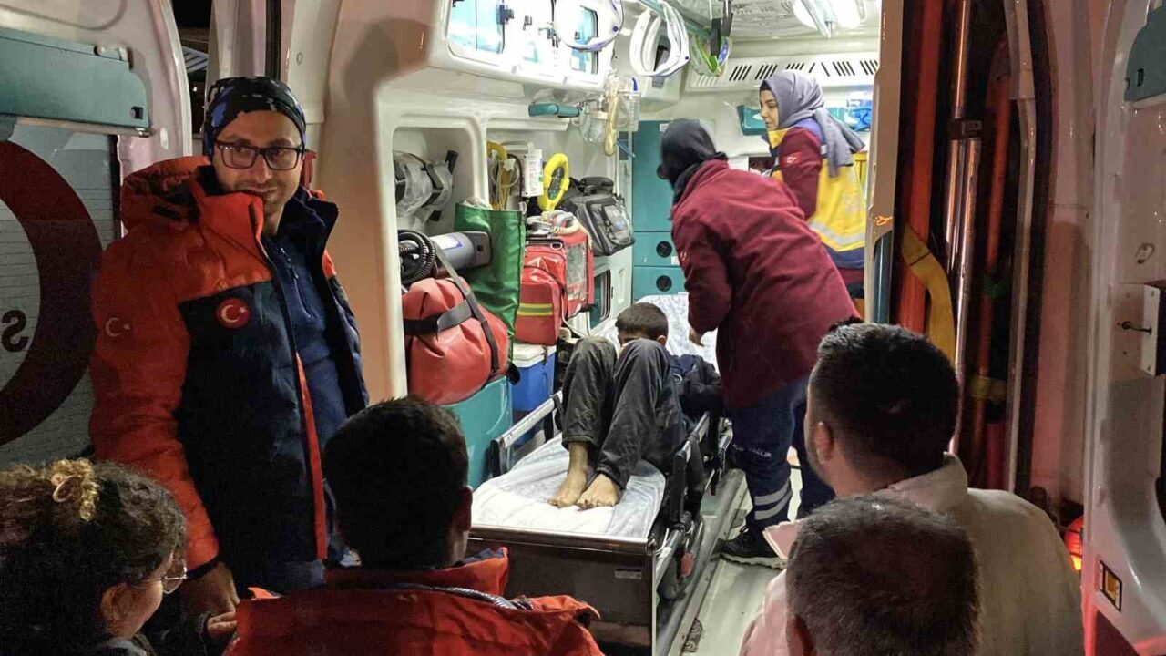 Bursa'nın İnegöl ilçesindeki Engelsiz Yaşam Merkezinden kaçan 15 yaşındaki zihinsel