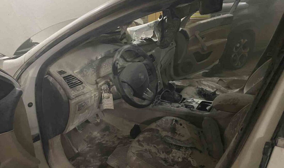 Mudanya'da Güzelyalı Siteler Mahallesi'ndeki bir sitenin kapalı otoparkında, Gökhan Korkmaz'a