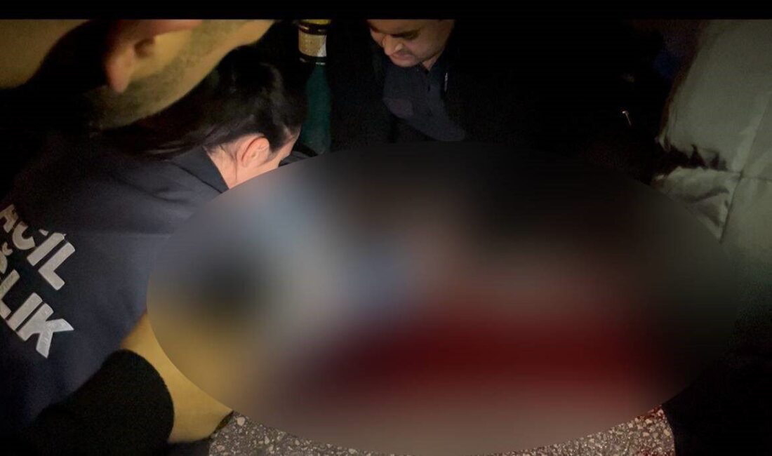 Bursa'nın Yıldırım ilçesinde Enes Ö. isimli motosiklet sürücüsü, yağışlı havada