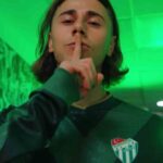 Bursaspor, ara transfer döneminde Iğdır FK’dan Eyüp Akcan’ı kadrosuna katarak 4. transferini gerçekleştirdi.