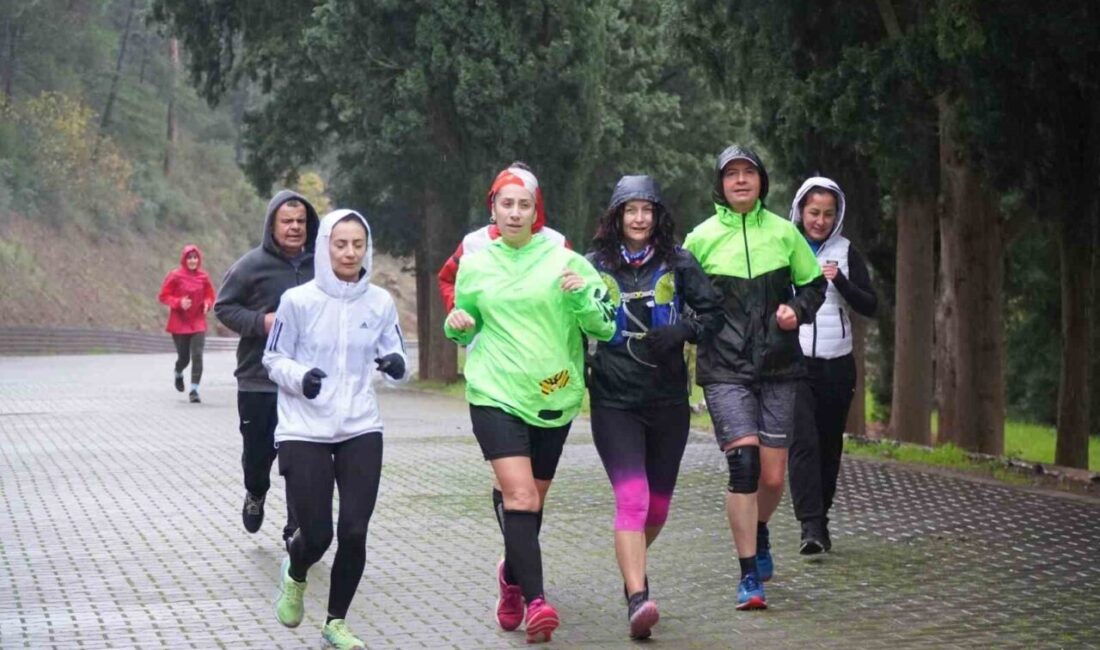 Balıkesir'de, Balıkesir Büyükşehir Belediyesi tarafından düzenlenen "Her Adım Bir İz