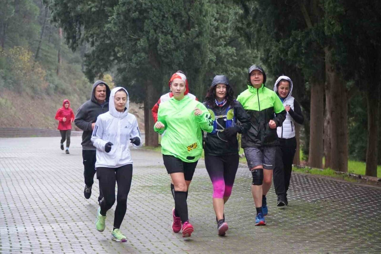 Balıkesir'de, Balıkesir Büyükşehir Belediyesi tarafından düzenlenen "Her Adım Bir İz