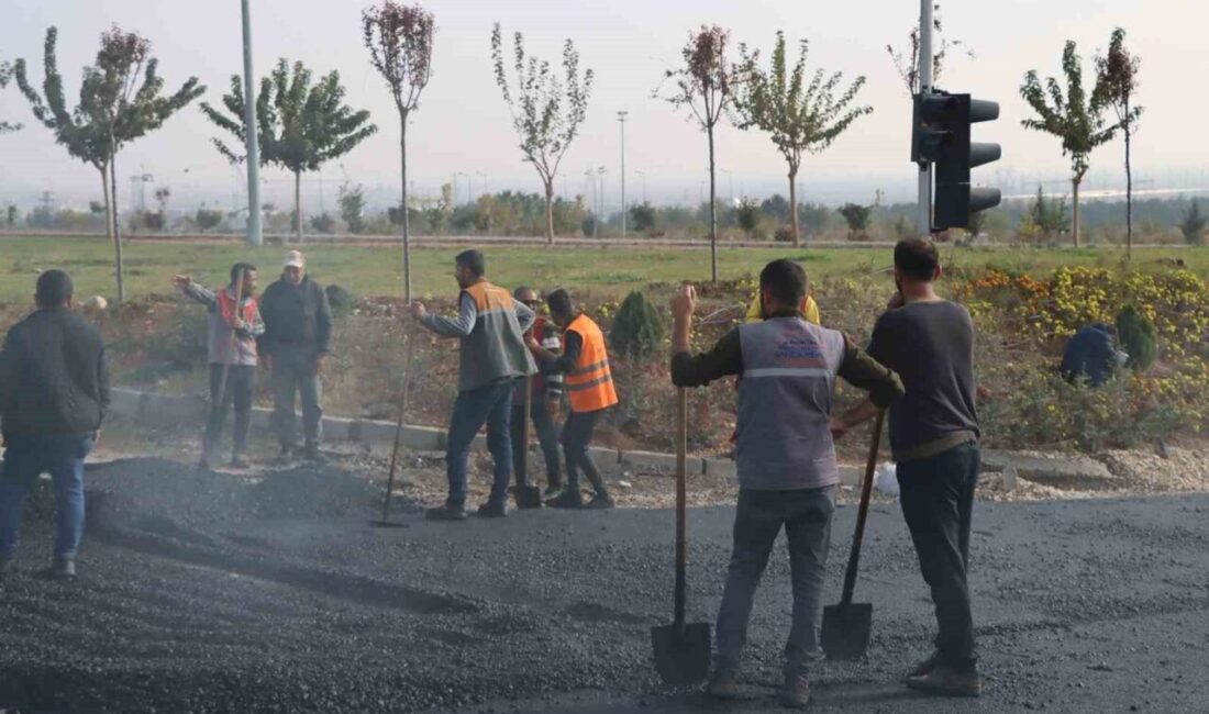 Şanlıurfa Büyükşehir Belediyesi, ulaşım konforunu artırmak için şehir genelinde yol