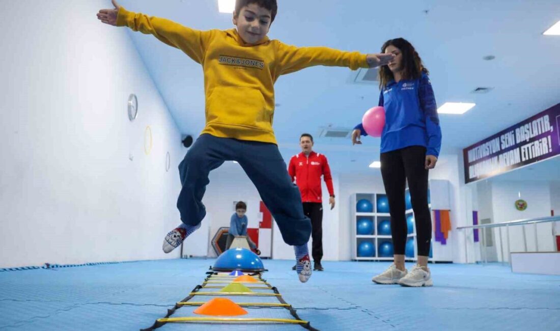 Antalya Büyükşehir Belediyesi, özel gereksinimli bireylerin sosyal entegrasyonunu ve fiziksel