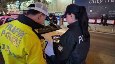 Kadıköy İlçe Emniyet Müdürlüğü, Caddebostan Sahili'nde dron destekli denetimlerde 2.362