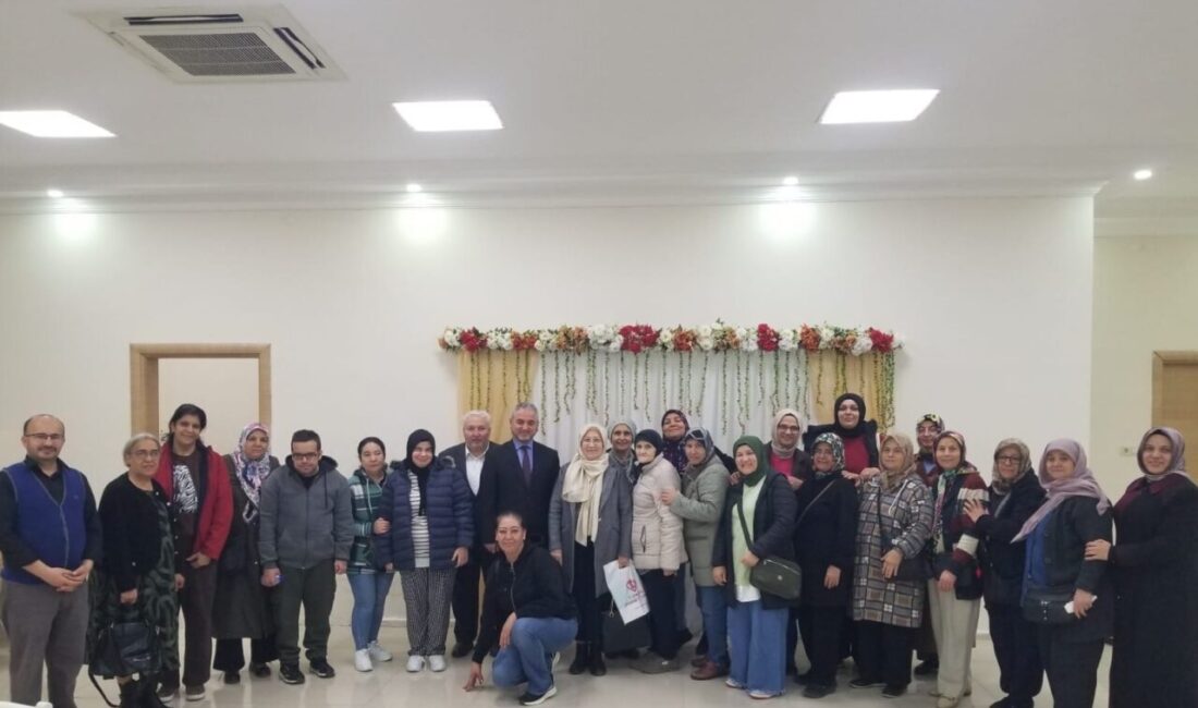 Engelli Bireylere Destek İçin Düzenlenen Cami-Engelli Buluşması Programı Başarıyla Gerçekleşti Aydın İl Müftülüğü ve Efeler İlçe Müftülüğü tarafından gerçekleştirilen "Cami-Engelli