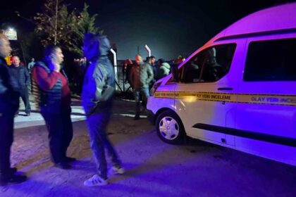 Ayvacık’ta Tartışma Kanlı Bitti: Eski Eşler Silahlı Saldırıda Hayatını Kaybetti