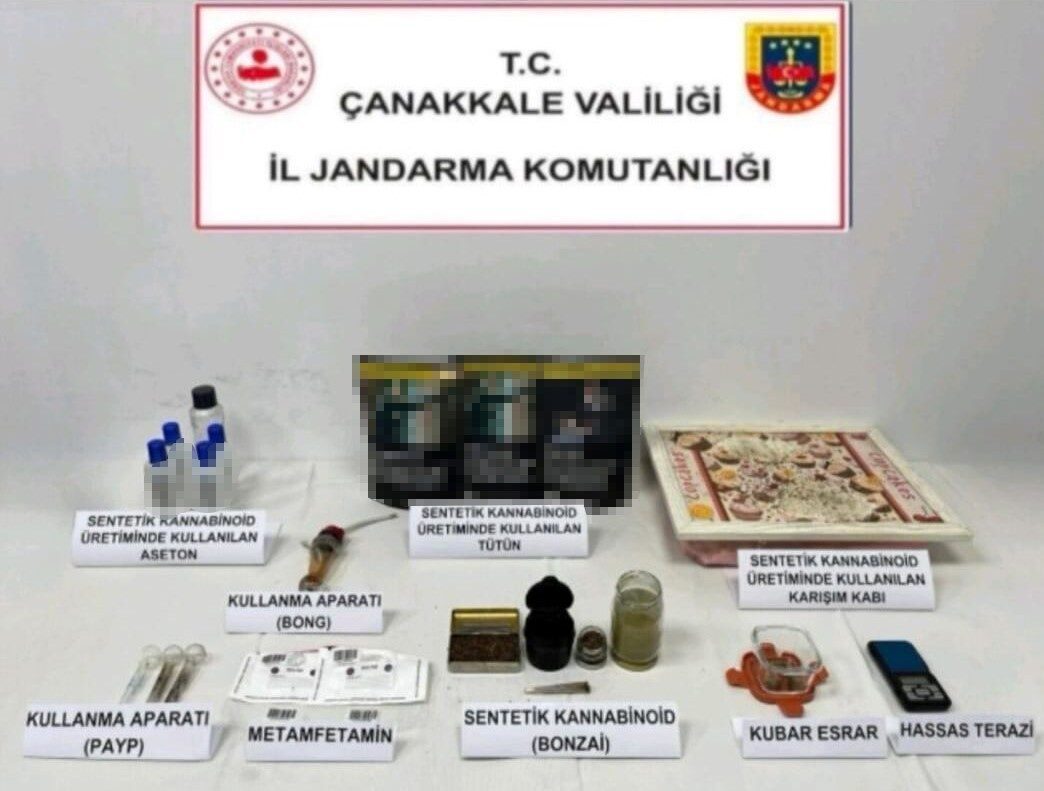 Çanakkale'deki uyuşturucu operasyonlarında 11 kişi gözaltına alındı, bunlardan biri mahkemece