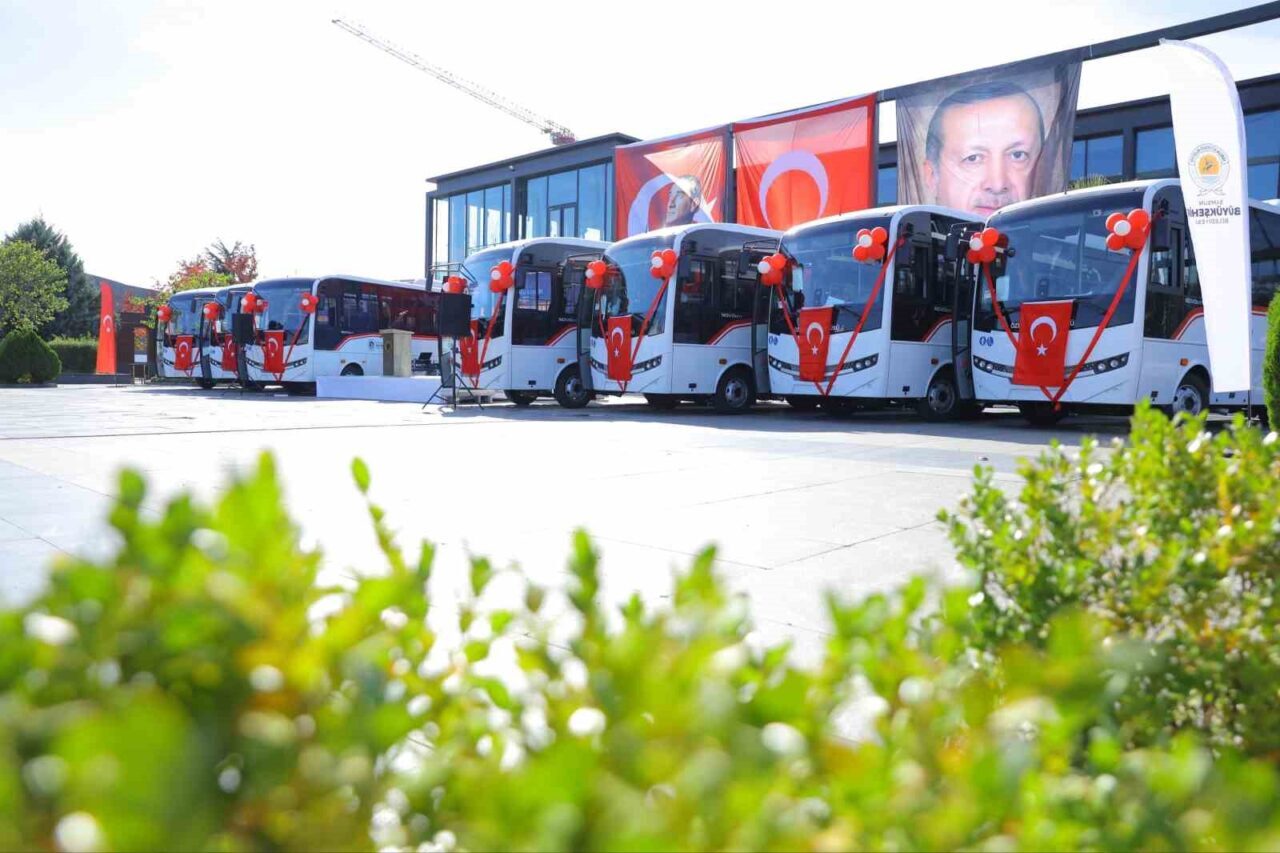 Samsun Büyükşehir Belediyesi, SATUS projesi kapsamında Çarşamba'daki özel halk otobüslerinde