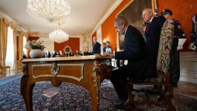 Çekya'da, 3-4 Ekim'deki genel seçimleri kazanan Andrej Babis, Cumhurbaşkanı Petr