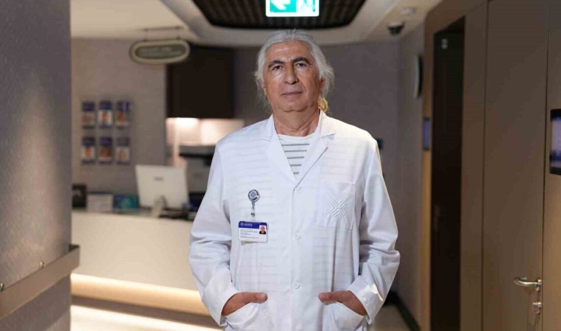 Medipol Sağlık Grubu’ndan Prof. Dr. Cemalettin Aydın, robotik cerrahinin laparoskopik