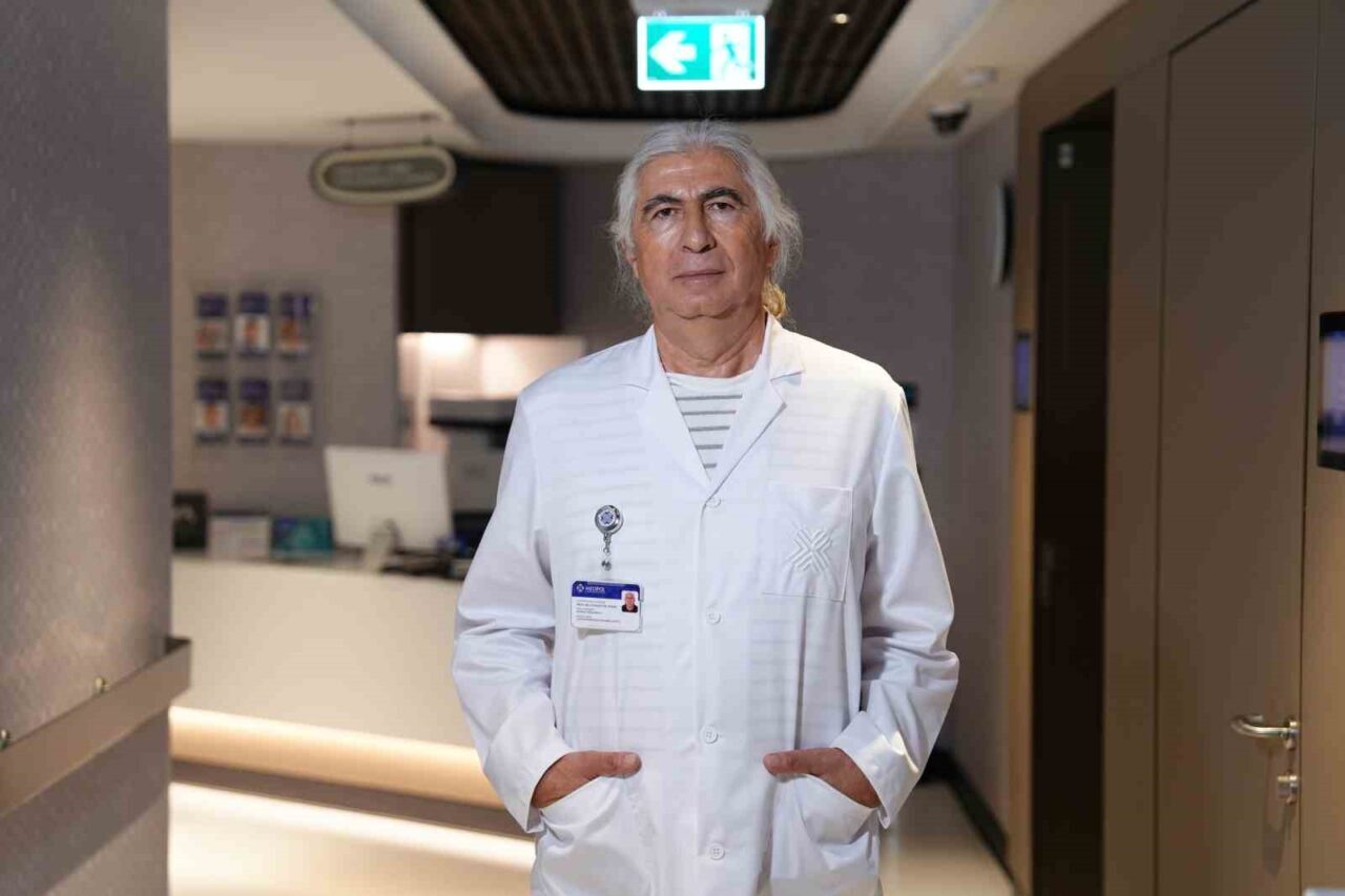 Medipol Sağlık Grubu’ndan Prof. Dr. Cemalettin Aydın, robotik cerrahinin laparoskopik