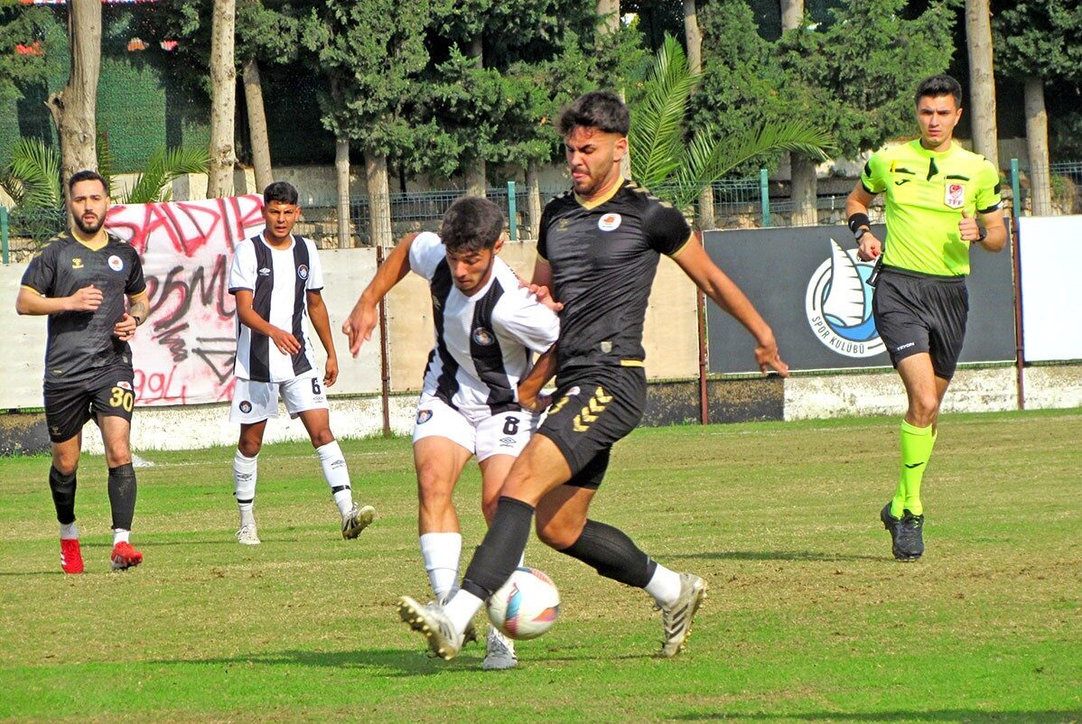 İzmir Süper Amatör Lig E Grubu'ndaki Çeşme Belediyespor, Sakin Şehir