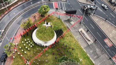 Beşiktaş’taki terör saldırısında şehit düşenler, Bitlis’te düzenlenen anma etkinliğiyle anıldı.