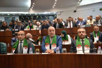 Cezayir Meclisi’nden Fransa’nın Sömürge Geçmişi İçin Suç İlanı ve Tazminat Talebi