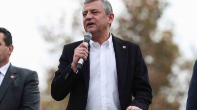 CHP Genel Başkanı Özgür Özel, Ankara'daki mitingde adil bir demokrasi