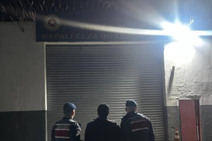 Rize’de Cinsel İstismar Suçundan Aranan Şahıs Jandarma Tarafından Yakalandı