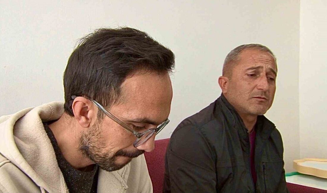 Ankara’da Köpek Saldırısına Uğrayan Aileler, Problemin Kalıcı Çözümü İçin Yetkililere Çağrıda Bulundu Ankara'da çocukları köpek saldırısına uğrayan Halil Yılmaz ve Adem Öztürk,