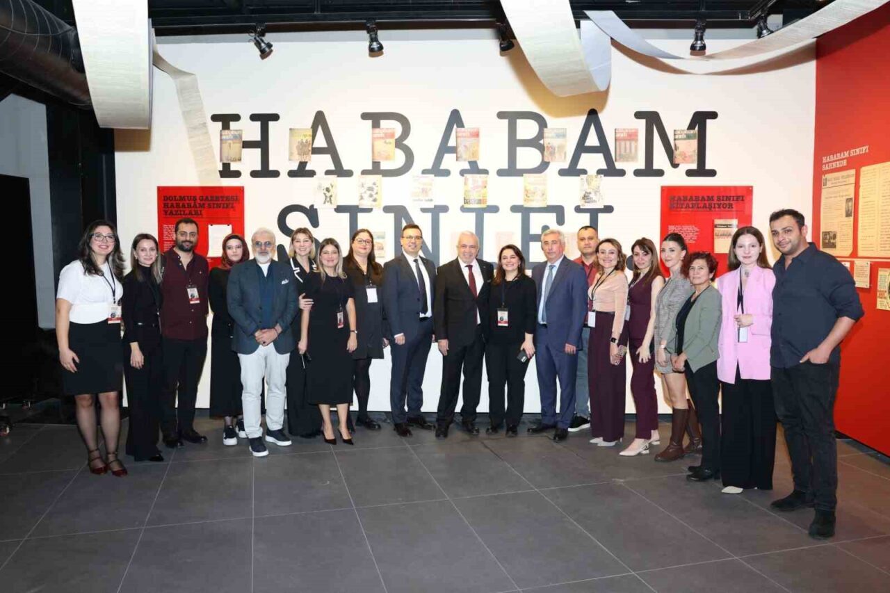 Nilüfer Belediyesi, Rıfat Ilgaz'ı anmak amacıyla düzenlenen "Çocukluktan Sınıfa, Sınıf'tan