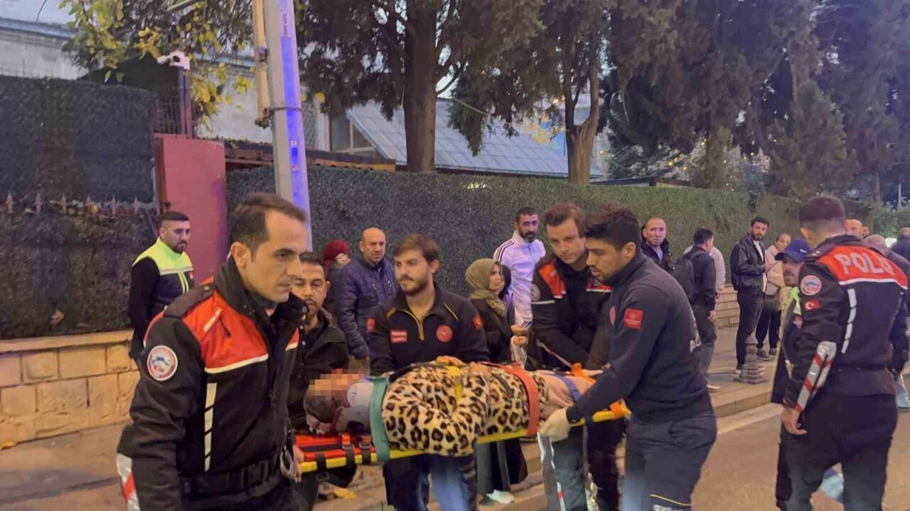 Tekirdağ'ın Çorlu ilçesinde, 66 yaşındaki Naciye O., yolun karşısına geçerken