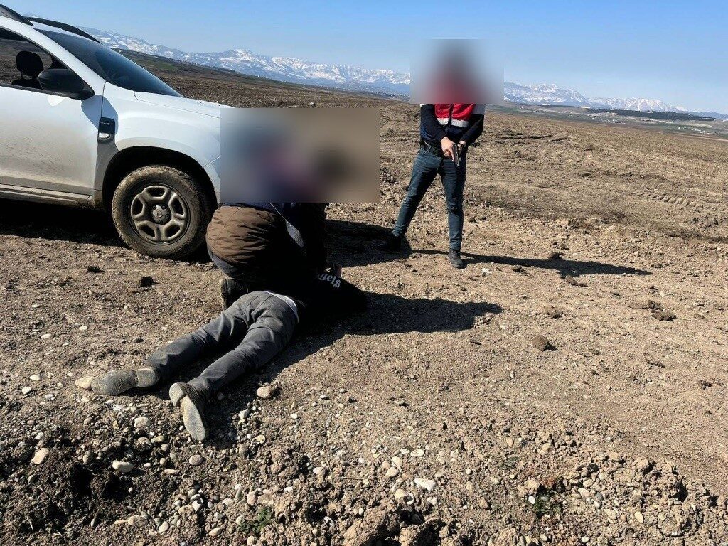 Çorum'da JASAT dedektifleri, 1-30 Kasım tarihleri arasında düzenledikleri operasyonlarda aranan