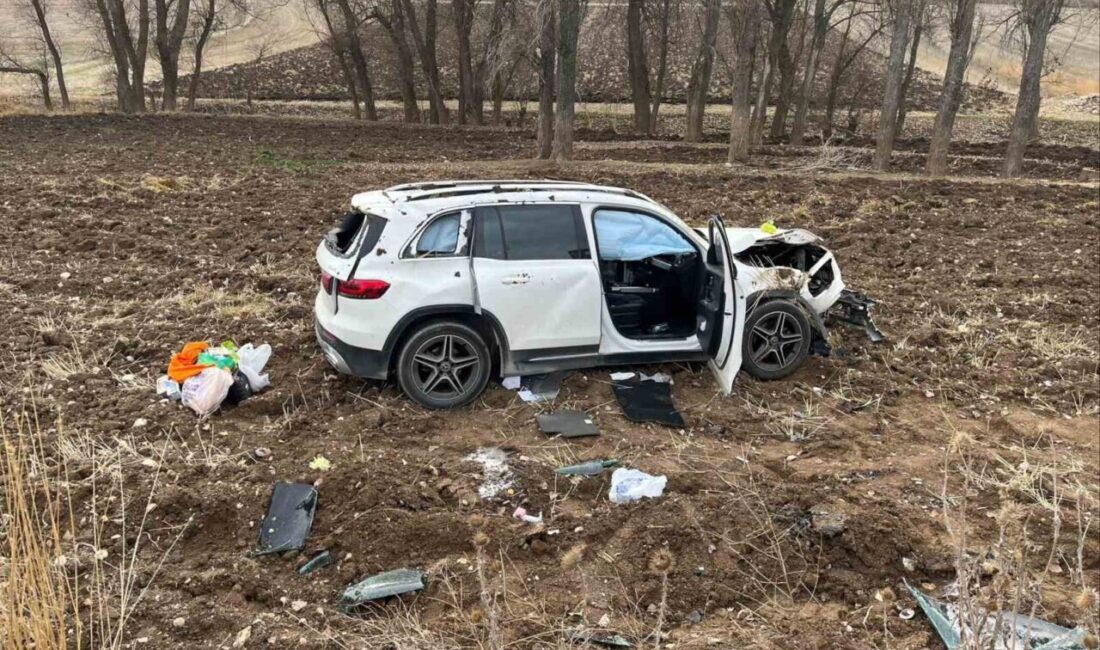 Çorum'da meydana gelen kazada, Mehmet S. yönetimindeki cip, direksiyon hakimiyetinin