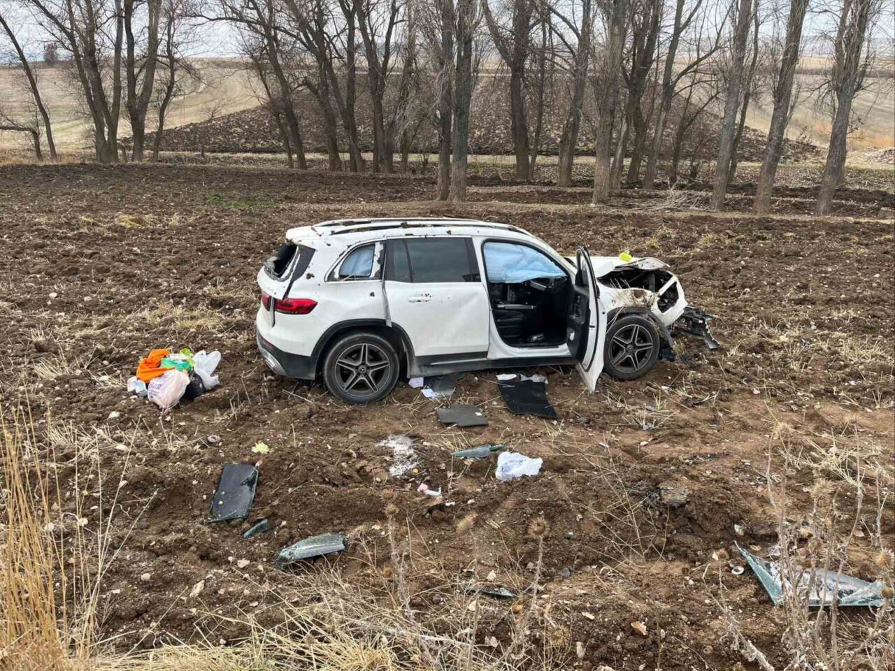 Çorum'da meydana gelen kazada, Mehmet S. yönetimindeki cip, direksiyon hakimiyetinin