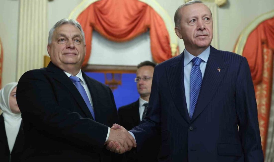 Cumhurbaşkanı Recep Tayyip Erdoğan, Macaristan Başbakanı Viktor Orban ile Dolmabahçe