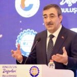 Cumhurbaşkanı Yardımcısı Yılmaz: “Türkiye, istikrar adası olarak huzur içinde büyümeye devam ediyor”