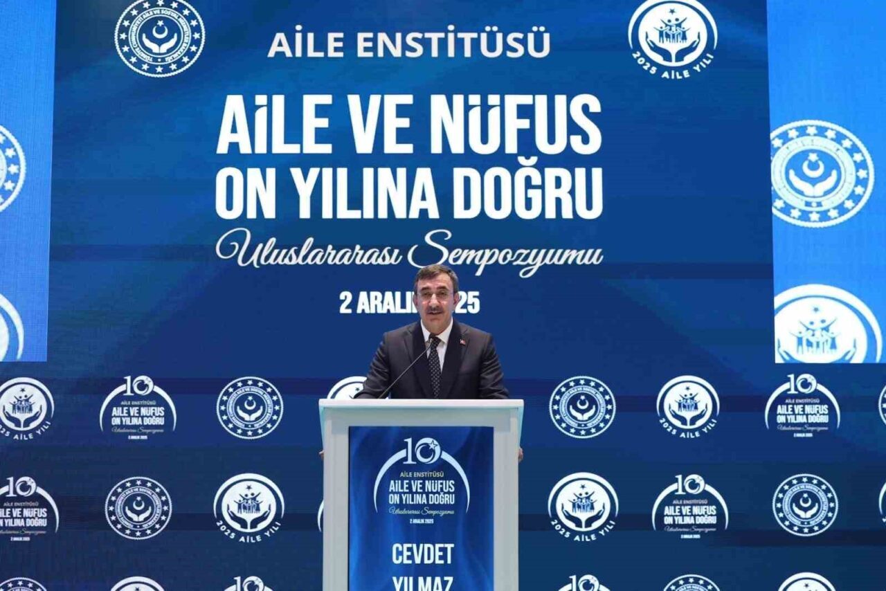 Cumhurbaşkanı Yardımcısı Cevdet Yılmaz, Türkiye'nin doğurganlık hızının son 7 yılda