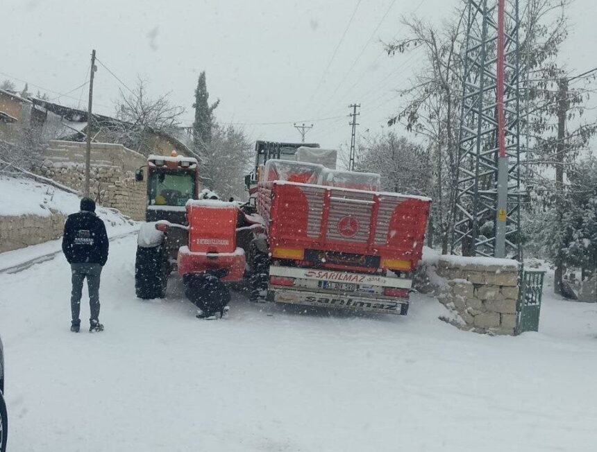 Darende’de Sabaha Karşı Başlayan Kar Yağışı Ulaşımı Olumsuz Etkiliyor